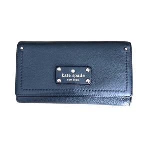 Kate Spade Gray Leather Wallet